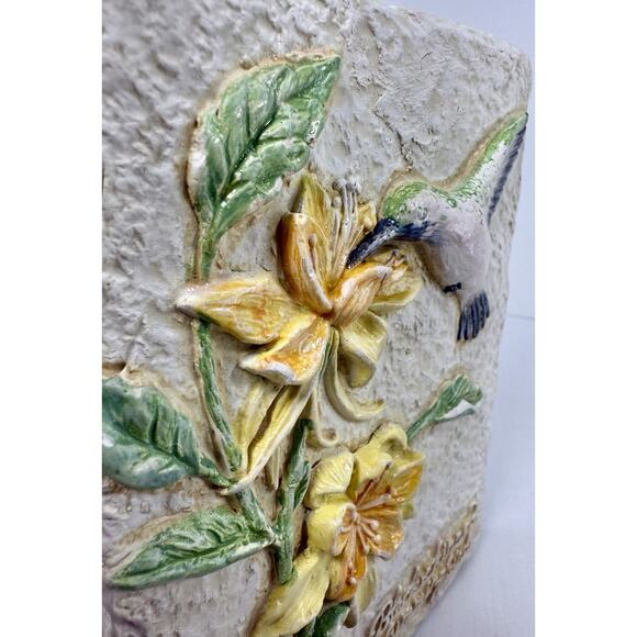 Avon Decorative Hummingbird Wall Plaques Set of 3 Vintage 5x7 Floral Relief - Picture 12 of 14